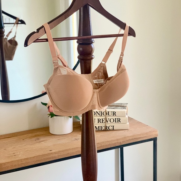 NWOT Beige Neutral Le Mystere Nursing Bra - Picture 3 of 4